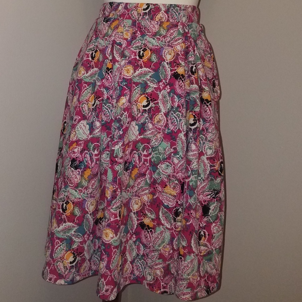 Lularoe Madison Medium M floral pink
